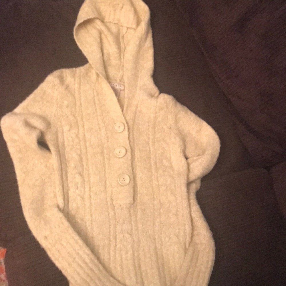 Hooded Arizona brand sweater